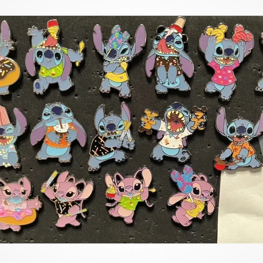 Disney Stitch Attacks Snacks Pin Pouch - mystery sealed. 5 random pins